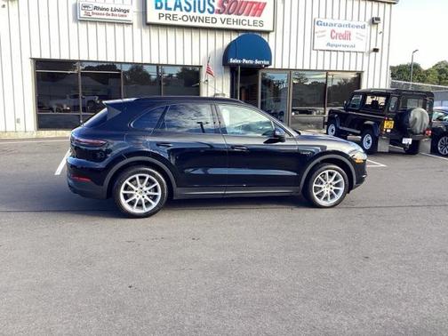 2020 Porsche Cayenne Cayenne