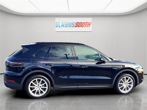 2020 Porsche Cayenne Cayenne