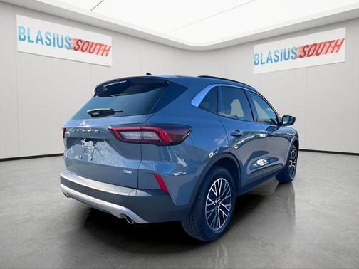 Vapor Blue 2023 Ford Escape PHEV SE