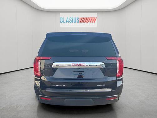 Onyx Black 2024 GMC Yukon SLE