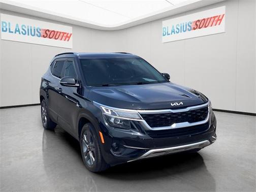 2022 Kia Seltos S