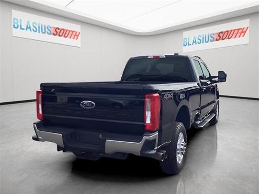 2024 Ford F-350 XLT
