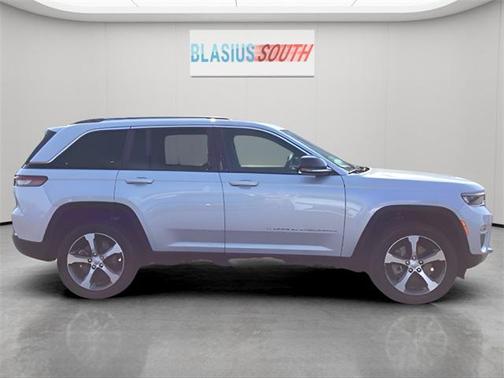 2023 Jeep Grand Cherokee 4xe Base