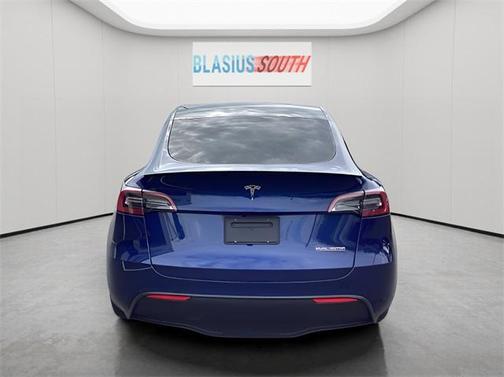 2023 Tesla Model Y Performance Dual Motor All-Wheel Drive