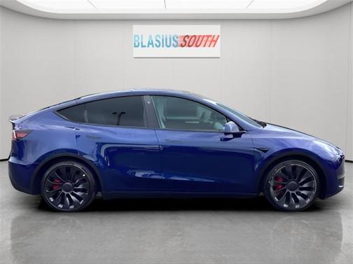 2023 Tesla Model Y Performance Dual Motor All-Wheel Drive