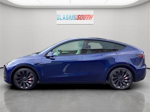 2023 Tesla Model Y Performance Dual Motor All-Wheel Drive