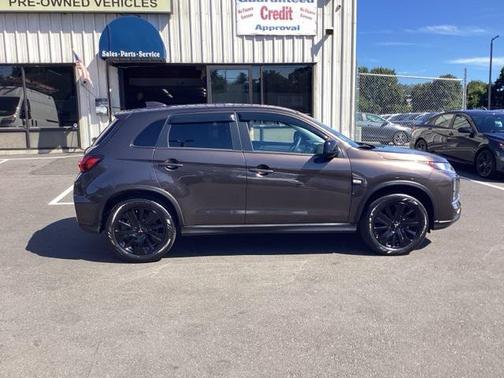 2023 Mitsubishi Outlander Sport 2.0 LE