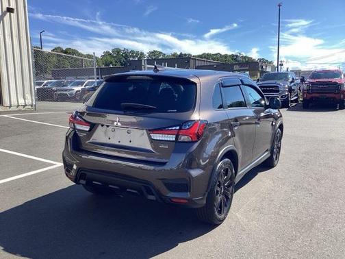 2023 Mitsubishi Outlander Sport 2.0 LE