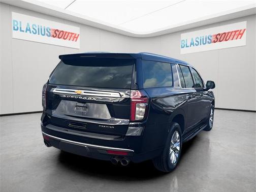 2022 Chevrolet Suburban Premier