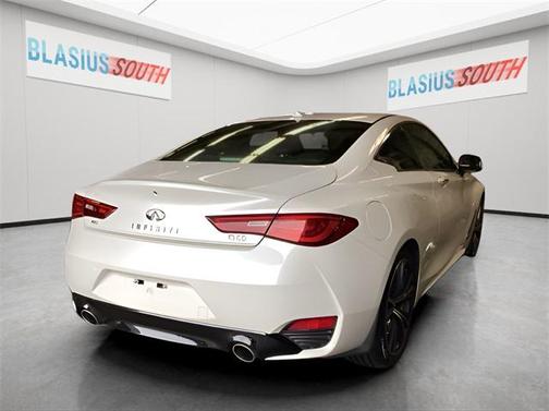 2019 INFINITI Q60 3.0T LUXE