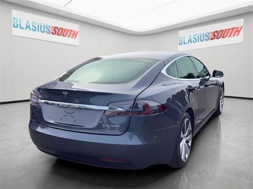 2020 Tesla Model S Long Range