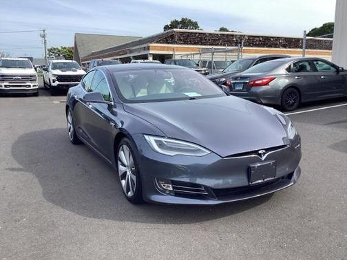2020 Tesla Model S 