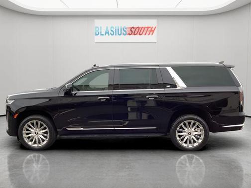 2024 Cadillac Escalade ESV Premium Luxury