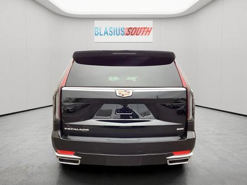 2024 Cadillac Escalade ESV Premium Luxury