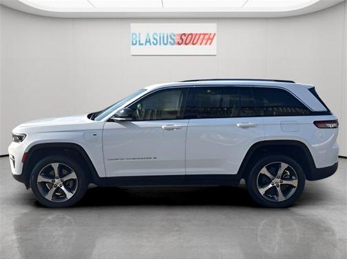 2023 Jeep Grand Cherokee 4xe Base