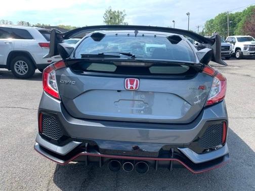 Photo 4 of 27 of 2019 Honda Civic Type R Touring