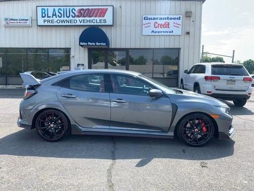 Photo 2 of 27 of 2019 Honda Civic Type R Touring