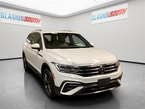 2022 Volkswagen Tiguan 2.0T SE 4MOTION