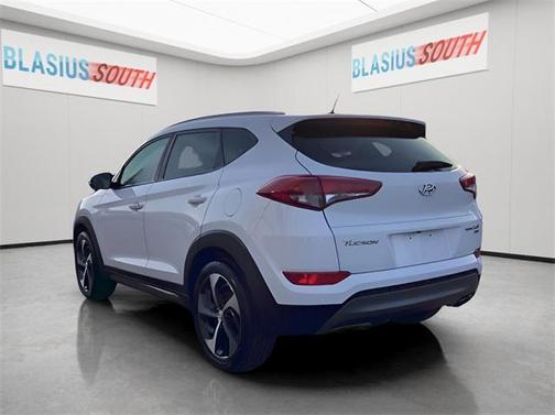 2016 Hyundai TUCSON Sport