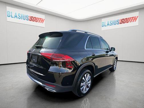 Black 2022 Mercedes-Benz GLE 350 4MATIC