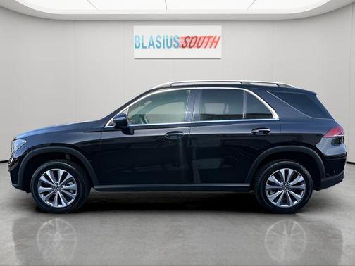 Black 2022 Mercedes-Benz GLE 350 4MATIC