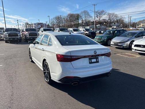 2025 Volkswagen Jetta GLI 2.0T Autobahn