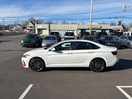 2025 Volkswagen Jetta GLI 2.0T Autobahn