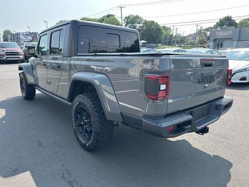 2021 Jeep Gladiator Willys 4x4