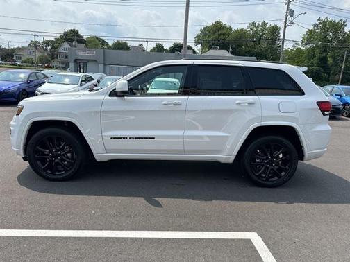 2021 Jeep Grand Cherokee Laredo