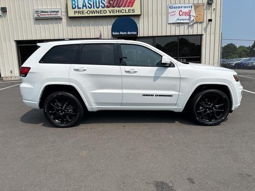 2021 Jeep Grand Cherokee Laredo