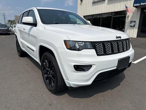 2021 Jeep Grand Cherokee Laredo