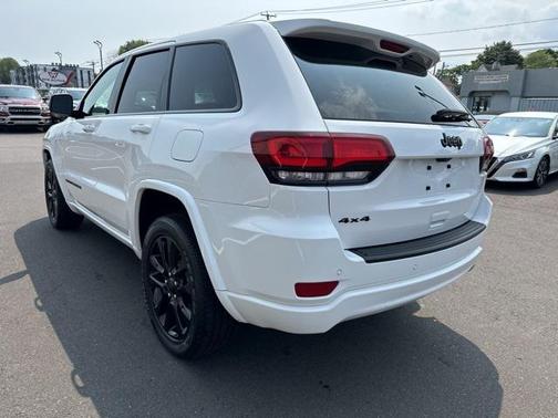 2021 Jeep Grand Cherokee Laredo
