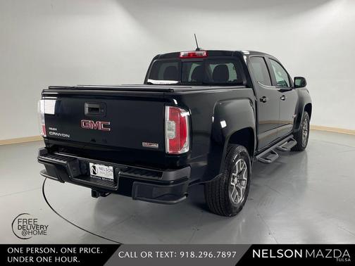 2017 GMC Canyon SLE