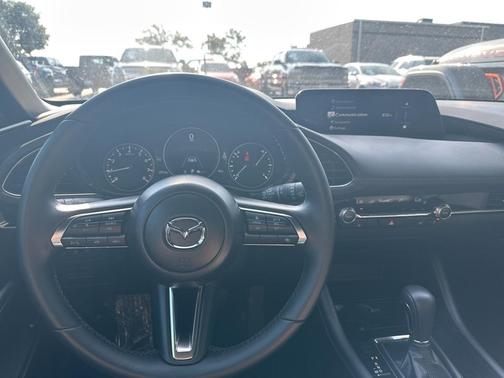 2025 Mazda Mazda3 FWD w/Preferred Package