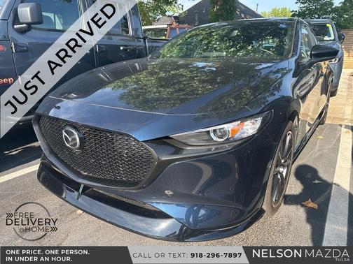 2025 Mazda Mazda3 FWD w/Preferred Package