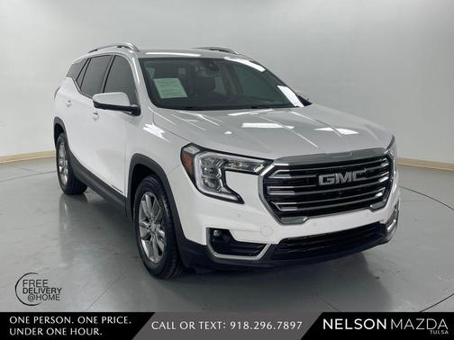 Summit White 2022 GMC Terrain SLT