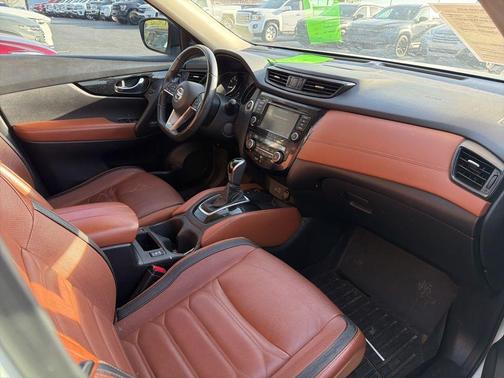 2018 Nissan Rogue SL