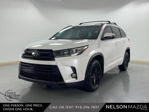 2018 Toyota Highlander SE