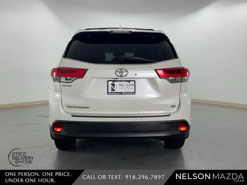 2018 Toyota Highlander SE