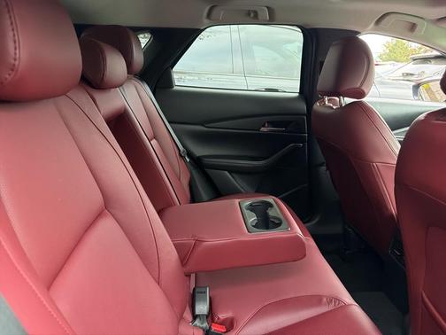 2025 Mazda CX-30 2.5 S Carbon Edition