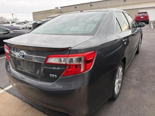 2012 Toyota Camry Hybrid XLE