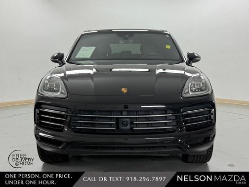 Black 2019 Porsche Cayenne Base
