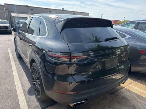 Black 2019 Porsche Cayenne Base