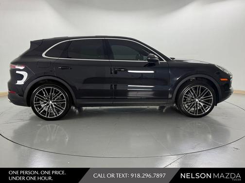 Black 2019 Porsche Cayenne Base