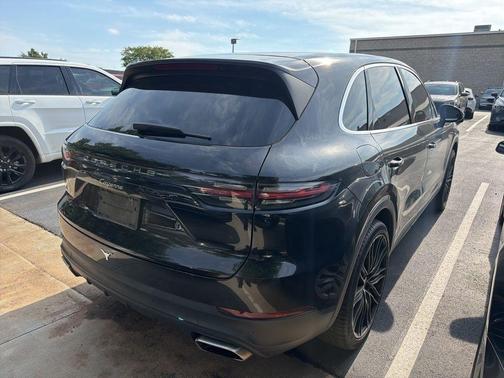 Black 2019 Porsche Cayenne Base