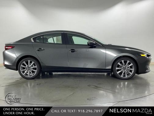 2025 Mazda Mazda3 FWD w/Preferred Package
