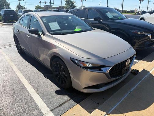 Platinum Quartz Metallic 2025 Mazda Mazda3 FWD w/Select Package