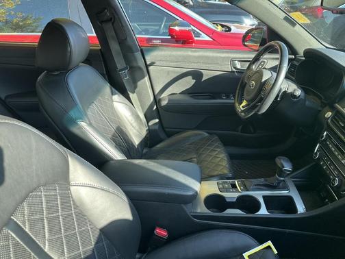 2016 Kia Optima SXL Turbo