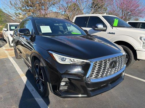 2022 INFINITI QX55 LUXE