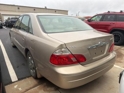 2003 Toyota Avalon XLS